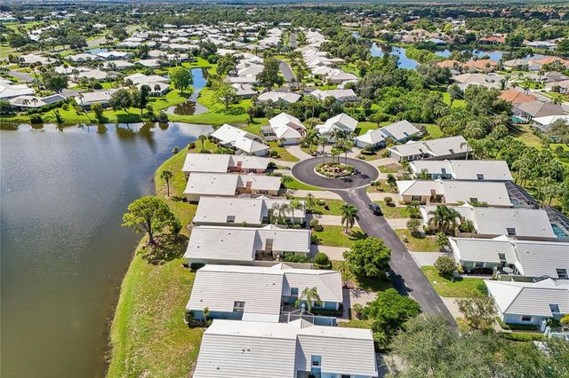 805 HARRINGTON LAKE DRIVE N 76, Venice, FL 34293