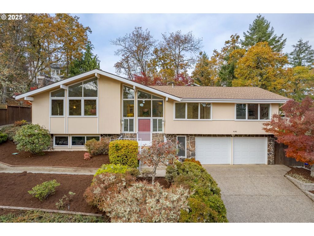 4046 NORMANDY Way, Eugene, OR 97405