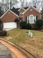 2707 Glenrose Hill, Atlanta, GA 30341