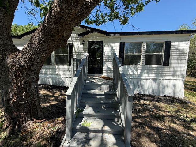 2002 County Road 906, Princeton, TX 75407