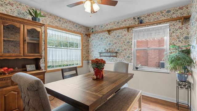 3921 W Run Rd, Munhall, PA 15120