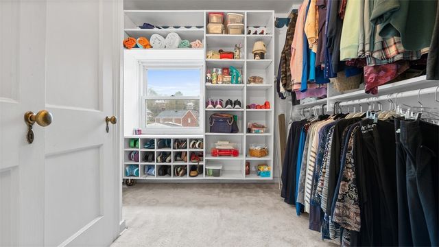 3921 W Run Rd, Munhall, PA 15120