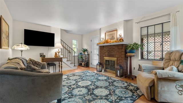 3921 W Run Rd, Munhall, PA 15120