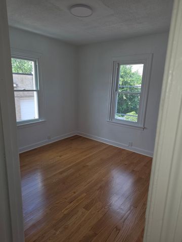 318 W Ogden Avenue 2, Westmont, IL 60559