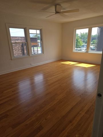 318 W Ogden Avenue 2, Westmont, IL 60559