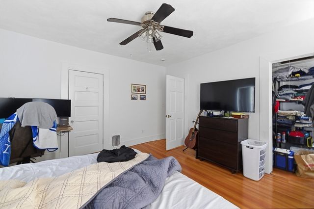 126 Summer St, Somerville, MA 02143