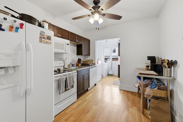 126 Summer St, Somerville, MA 02143