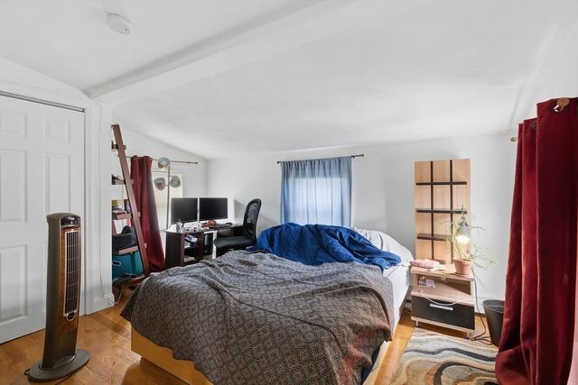 126 Summer St, Somerville, MA 02143