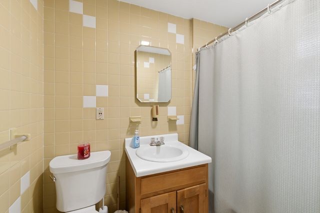 126 Summer St, Somerville, MA 02143