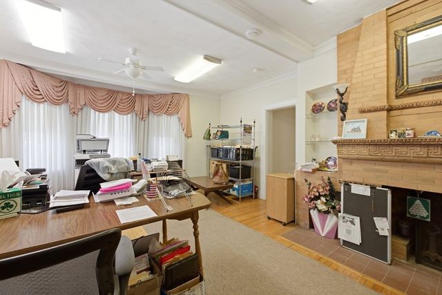 126 Summer St, Somerville, MA 02143