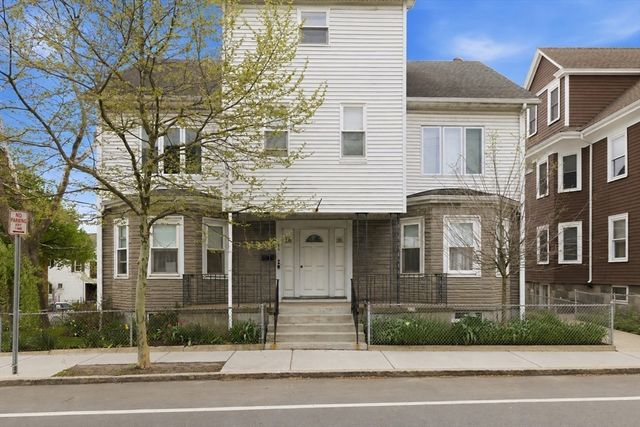 126 Summer St, Somerville, MA 02143