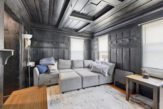 126 Summer St, Somerville, MA 02143