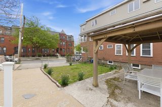 126 Summer St, Somerville, MA 02143