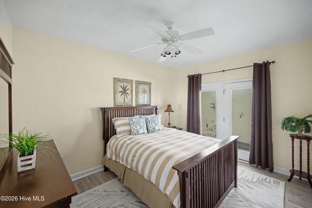 21 Cumberland Street, Ocean Isle Beach, NC 28469