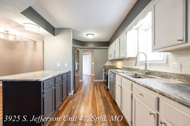 3925 S Jefferson Avenue 41, Springfield, MO 65807