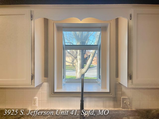 3925 S Jefferson Avenue 41, Springfield, MO 65807