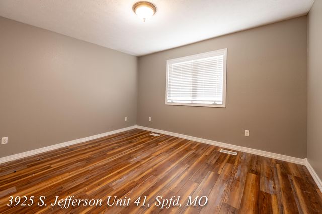 3925 S Jefferson Avenue 41, Springfield, MO 65807