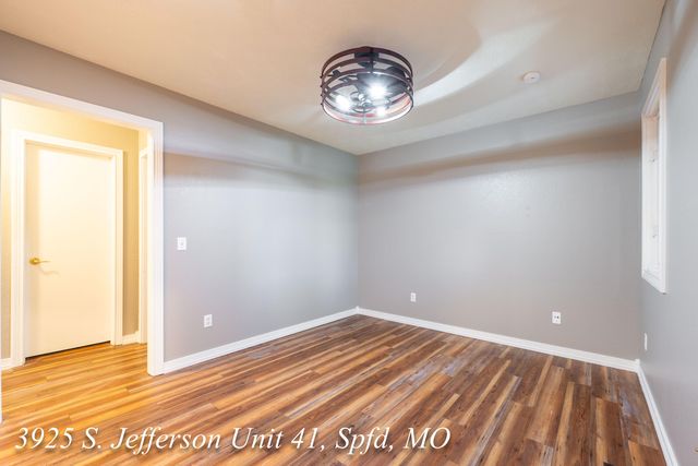 3925 S Jefferson Avenue 41, Springfield, MO 65807