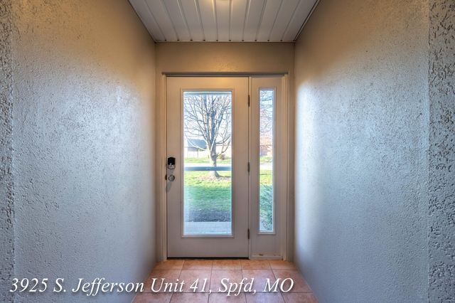 3925 S Jefferson Avenue 41, Springfield, MO 65807