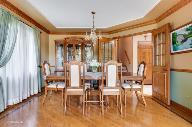 8636 W 98th Place, Palos Hills, IL 60465