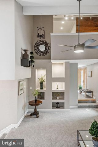 16 W ELIZABETH CT, Marlton, NJ 08053