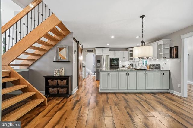16 W ELIZABETH CT, Marlton, NJ 08053