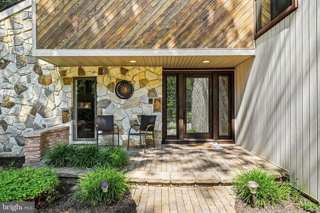 16 W ELIZABETH CT, Marlton, NJ 08053