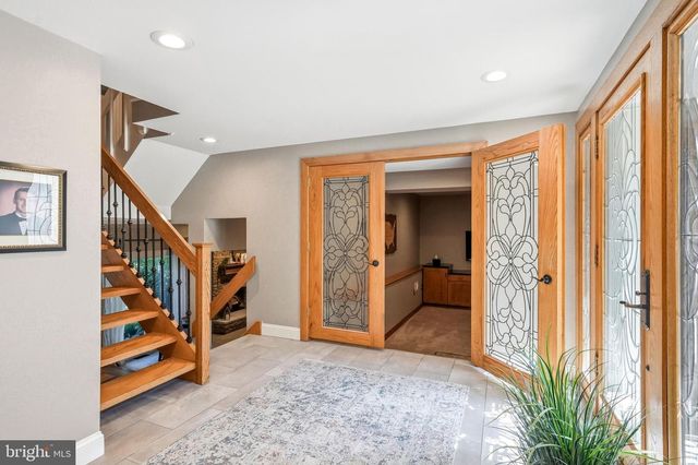 16 W ELIZABETH CT, Marlton, NJ 08053