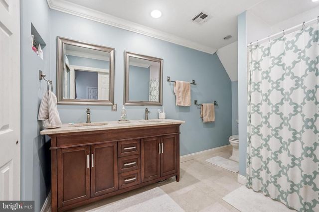 16 W ELIZABETH CT, Marlton, NJ 08053