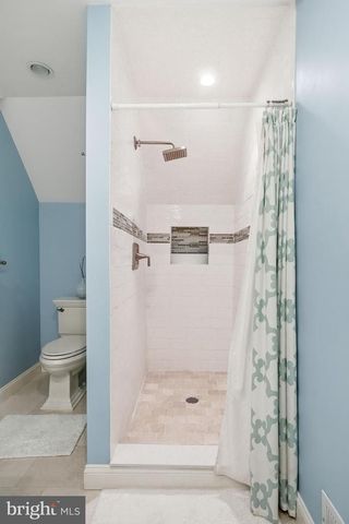 16 W ELIZABETH CT, Marlton, NJ 08053
