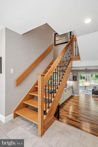 16 W ELIZABETH CT, Marlton, NJ 08053
