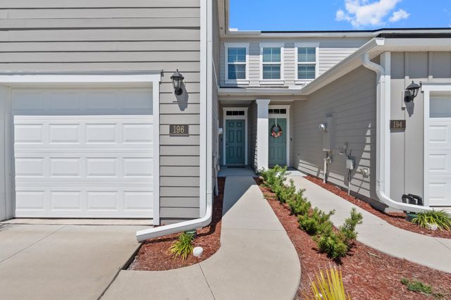 196 Redbud Rd, Palm Coast, FL 32137