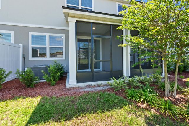 196 Redbud Rd, Palm Coast, FL 32137