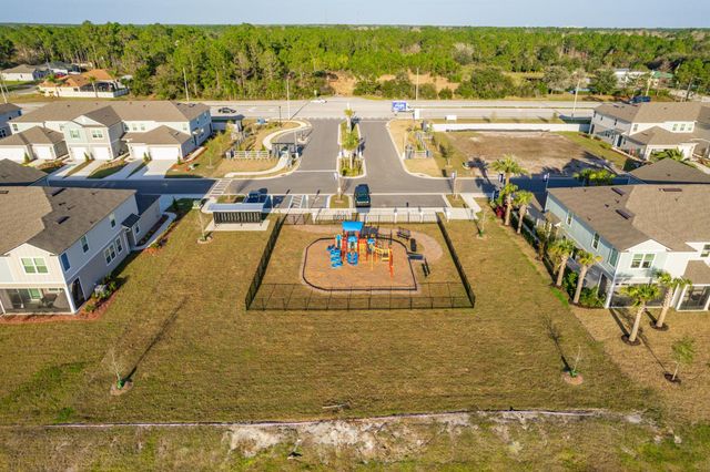 196 Redbud Rd, Palm Coast, FL 32137