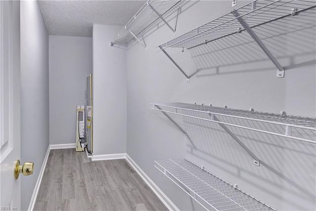 209 Quarter Trl Apt D, Newport News, VA 23608