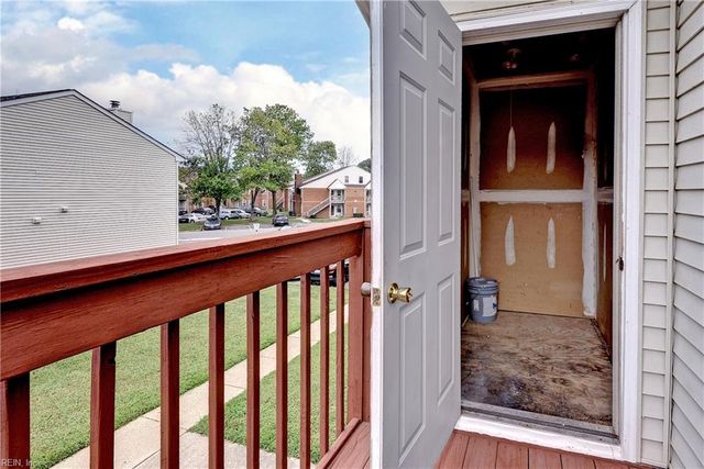 209 Quarter Trl Apt D, Newport News, VA 23608