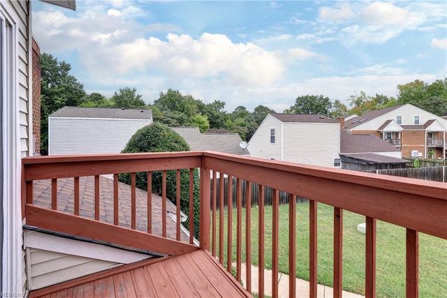 209 Quarter Trl Apt D, Newport News, VA 23608