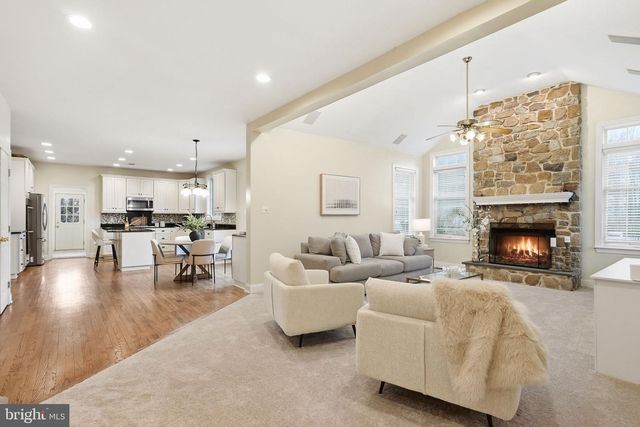 22 SPRINGLEA LN, Chester Springs, PA 19425