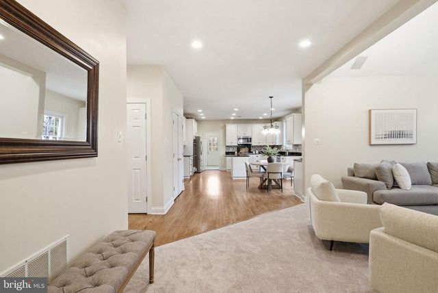 22 SPRINGLEA LN, Chester Springs, PA 19425