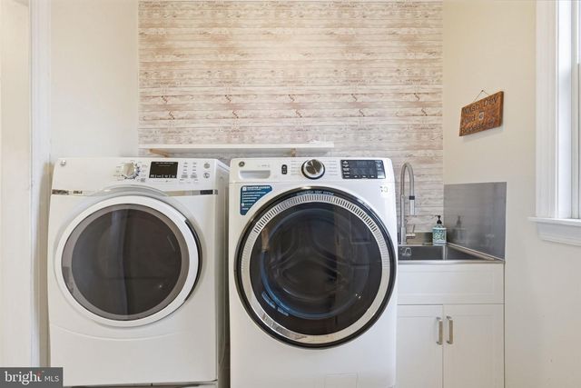 22 SPRINGLEA LN, Chester Springs, PA 19425