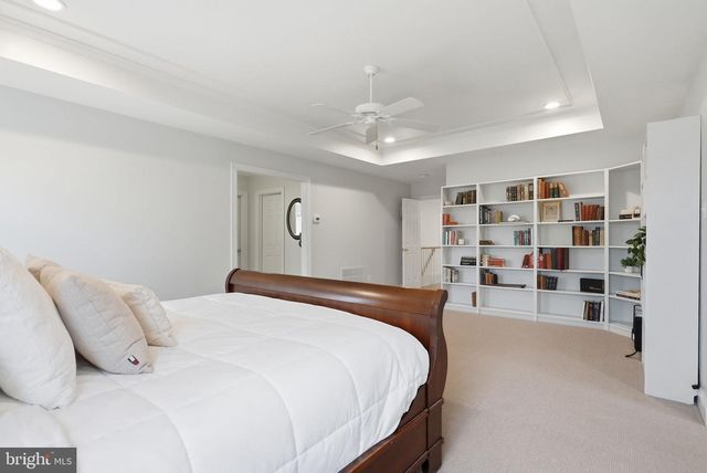 22 SPRINGLEA LN, Chester Springs, PA 19425