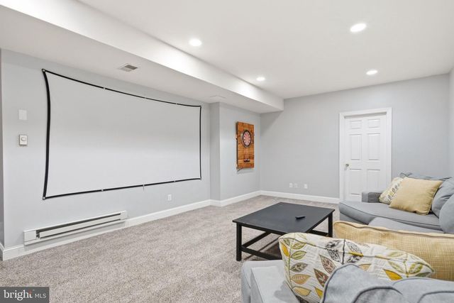 22 SPRINGLEA LN, Chester Springs, PA 19425