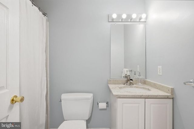 22 SPRINGLEA LN, Chester Springs, PA 19425