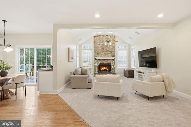 22 SPRINGLEA LN, Chester Springs, PA 19425