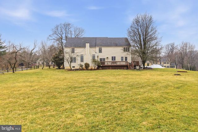 22 SPRINGLEA LN, Chester Springs, PA 19425