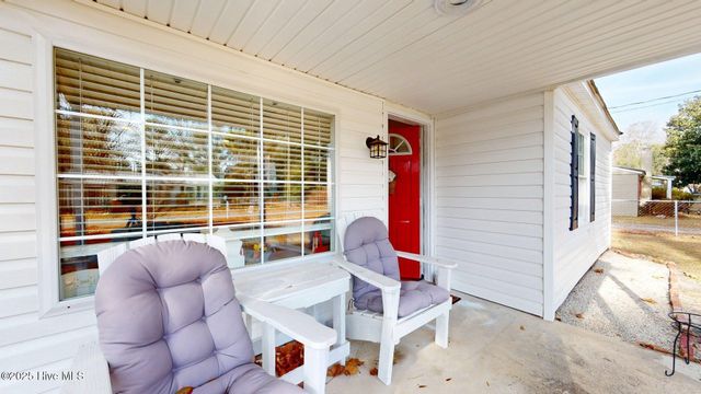 276 Edgewood Terrace Drive, West End, NC 27376