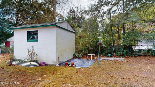 276 Edgewood Terrace Drive, West End, NC 27376