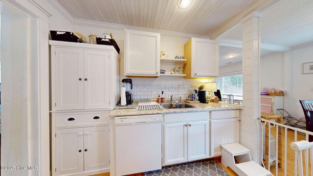 276 Edgewood Terrace Drive, West End, NC 27376