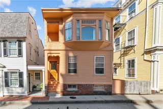 48 Church Street, Newport, RI 02840