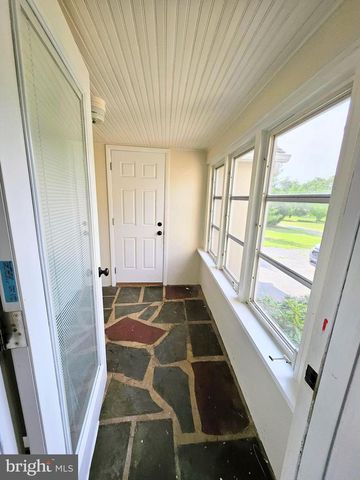 279 RUSSELL AVE, Vineland, NJ 08360
